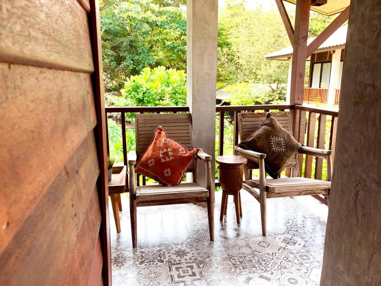 Sand In My Shoes Beach Loft Thong Nai Pan Noi Exterior photo